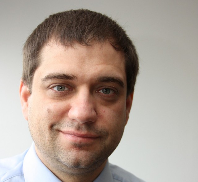 – Jos yhdeksän prosenttia kansalaisista ajaa ylinopeutta, ei kukaan silti ole esittämässä nopeusrajoitusten kumoamista, kuvaa Kaarlo Simojoki kannabiksen puolestapuhujien vaatimuksia sen laillistamiseksi. Hän arvioi kannabiksen vapauttamisen johtavan sekakäytön lisääntymiseen, ja näin pahentavan päihdeongelmaa.